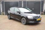 Skoda Rapid Spaceback 1.2 TSI Greentech Edition carplay, Stof, Gebruikt, Met garantie (alle), Zwart