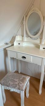 Kaptafel met krukje, Ophalen, 100 tot 150 cm, 50 tot 100 cm, Zo goed als nieuw