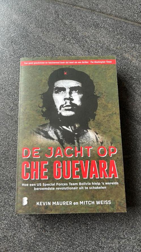 Mitch Weiss - De jacht op Che Guevara, Boeken, Overige Boeken, Zo goed als nieuw, Ophalen of Verzenden