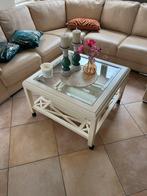 Witte salontafel met glazen blad, Huis en Inrichting, Tafels | Salontafels, Vierkant, Minder dan 50 cm, 50 tot 100 cm, Ophalen of Verzenden