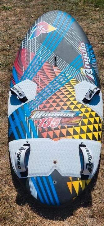 Jp slalom angulo magnum slalom 135 literen enz, Watersport en Boten, Windsurfen, Zo goed als nieuw, Plank, Ophalen of Verzenden