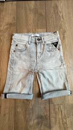 In zeer nette staat: Grijze jeans short van Nik & Nik mt 134, Broek, Nik&Nik, Ophalen of Verzenden, Zo goed als nieuw