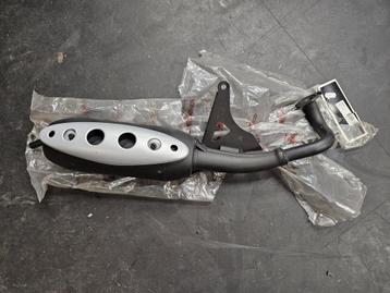Uitlaat Aprilia SR 2000 Suzuki MORINI 2T Carb of Injectie beschikbaar voor biedingen