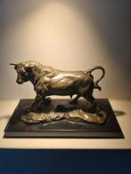 Te koop bronzen stier!!, Antiek en Kunst, Antiek | Koper en Brons, Ophalen