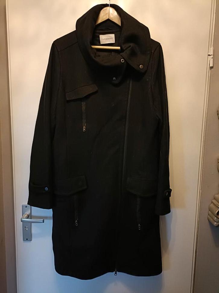 Turnover zwarte mantel 44 mooi!!, Kleding | Dames, Jassen | Winter, Zo goed als nieuw, Maat 42/44 (L), Zwart, Ophalen of Verzenden