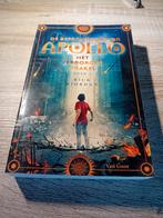 Rick Riordan - Het verborgen orakel, Ophalen of Verzenden, Zo goed als nieuw, Rick Riordan