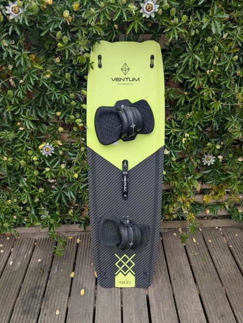 Ventum Odin V2 136 x 41, Watersport en Boten, Kitesurfen, Zo goed als nieuw, Twintip, Ophalen