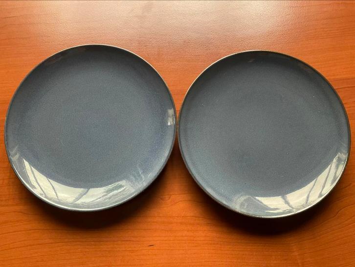 2 ontbijtborden CASA MESA grijs-blauw, Huis en Inrichting, Keuken | Servies, Zo goed als nieuw, Bord(en), Overige stijlen, Porselein