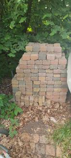 Gratis afhalen stenen en kobblestones 10x10 cm, Ophalen, Gebruikt, Klinkers, 10 m² of meer