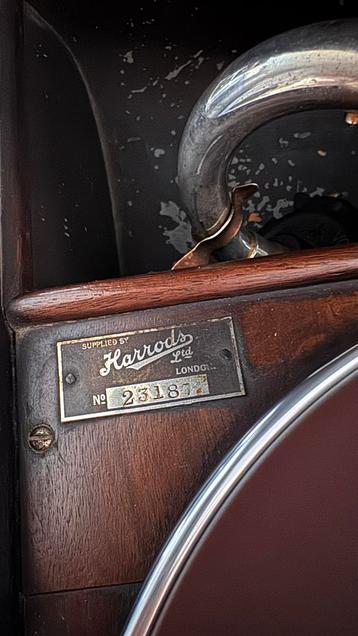 HMV Koffergrammofoon - His Master's Voice beschikbaar voor biedingen