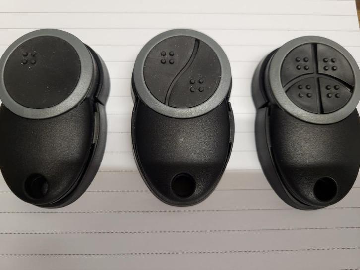 Handzenders en ontvangers Alpha-Garagedeuren-Overheaddeuren, Doe-het-zelf en Verbouw, Deuren en Horren, Nieuw, Garagedeur, 215 cm of meer