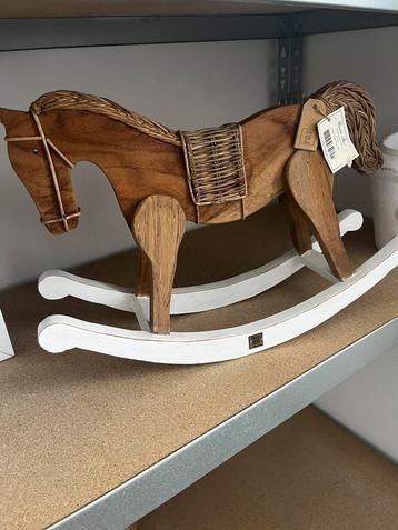Rustic rattan paard van Riviera Maison beschikbaar voor biedingen