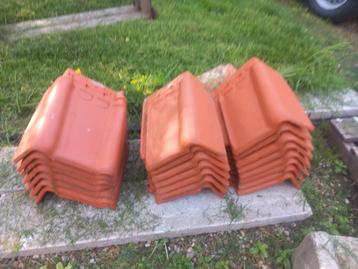 Tuile du Nord gevelpannen , 22 stuks, als nieuw , restpartij beschikbaar voor biedingen