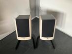 Boston A25 speakers wit met speaker stands, Ophalen, Zo goed als nieuw, Front, Rear of Stereo speakers, Overige merken