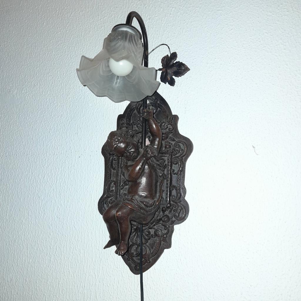 Vintage Wandlamp Engel, Verzamelen, Speldjes, Pins en Buttons, Ophalen, Gebruikt, Figuurtje, Speldje of Pin