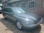 Volvo V70 2.0 T-5 AUT 2002, trekhaak, Carplay, airco, etc., Auto's, 1984 cc, 179 pk, Leder en Stof, Stationwagon