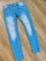Amisu Spijkerbroek Jeans Maat 29 - ZGAN, Blauw, Ophalen of Verzenden, Zo goed als nieuw, W28 - W29 (confectie 36)