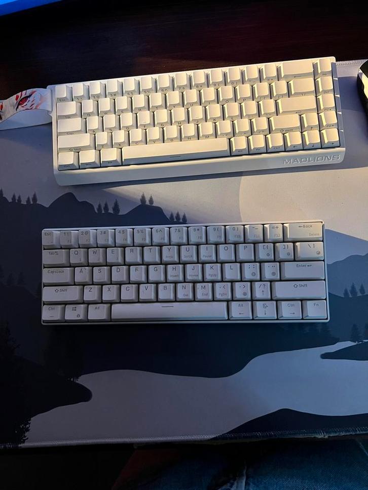 Royal Kludge RK61 (exclusief USB-C kabel), Computers en Software, Toetsenborden, Zo goed als nieuw, Ophalen