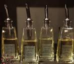 glazen fles met schenktuit, Verzamelen, Ophalen of Verzenden, Zo goed als nieuw, Parfumfles