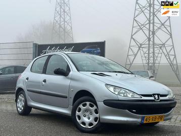 Peugeot 206 1.4 One-line 5-DRS Elek-Pakket Inruil koopje! beschikbaar voor biedingen