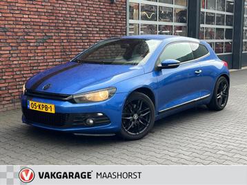 Volkswagen Scirocco 1.4 TSI ParkeerSensoren/AppConnect/Clima beschikbaar voor biedingen