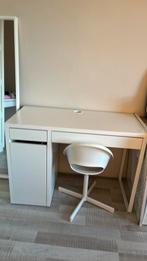 Ikea bureau 105cm breed, Ophalen, Gebruikt