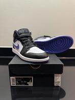 Jordan 1 Mid - Black - Dark Iris maat 35 of 3Y, Schoenen, Nieuw, Jongen of Meisje, Ophalen of Verzenden