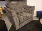 OPRUIMING Bankstel + Fauteuil Claudia Grijs €2388 NU €1895 1, Ophalen of Verzenden, Nieuw, Stof, Landelijke bank bankstel fauteuil kleur stof antraciet