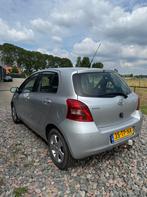Toyota Yaris 1.3 VVTi Luna, Voorwielaandrijving, Gebruikt, 4 cilinders, 995 kg