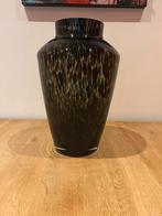 vase of the world artic cheetah, Zwart, Ophalen of Verzenden, Minder dan 50 cm, Glas