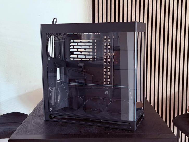 HAVN HS 420 VGPU Black PC Behuizing, Computers en Software, Computerbehuizingen, Zo goed als nieuw, Ophalen