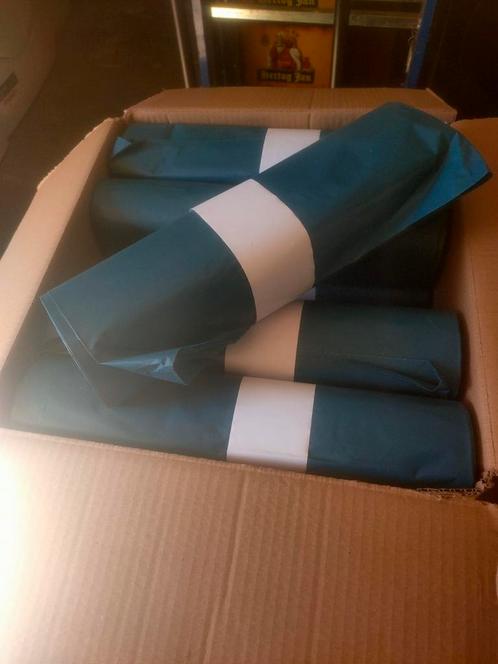 Blauwe zakken 80x110 T70 zeer stevig zakken.
4 dozen beschik, Huis en Inrichting, Schoonmaakartikelen, Schoonmaakmiddel, Ophalen of Verzenden