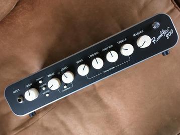 Fender Rumble 800 beschikbaar voor biedingen