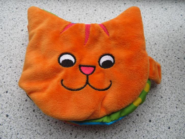 Knuffelboek boek van Dikkie Dik Gottmer Jet Boeke, Kinderen en Baby's, Speelgoed | Knuffels en Pluche, Zo goed als nieuw, Overige typen