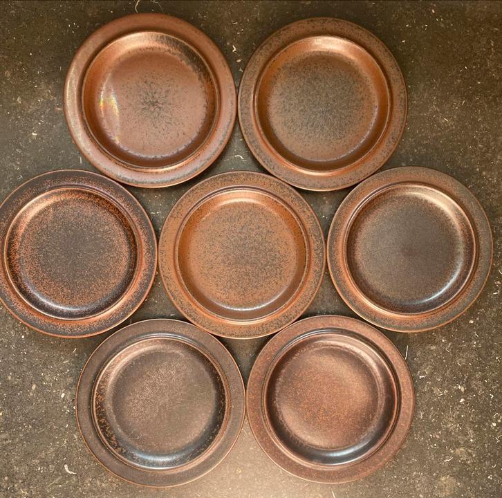 Arabia Ruska Ontbijtbord 7x, Huis en Inrichting, Woonaccessoires | Schalen en Manden, Gebruikt, Schaal, Rond, Porselein of Keramiek