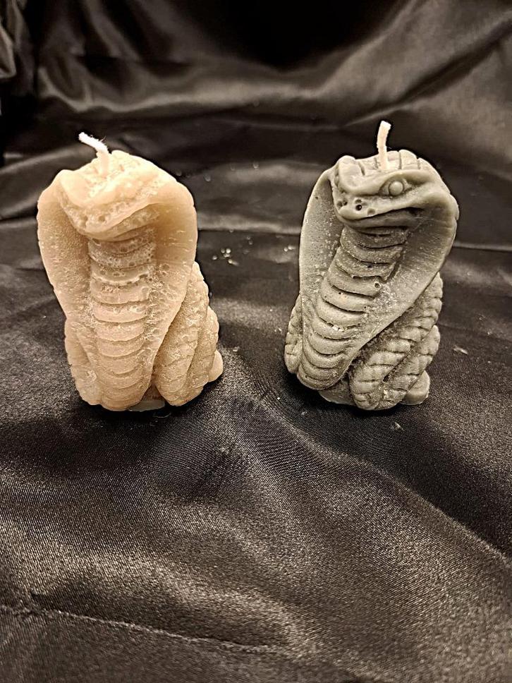 Cobra kaarsen, Huis en Inrichting, Woonaccessoires | Kandelaars en Kaarsen, Nieuw, Kaars, Minder dan 25 cm, Overige materialen