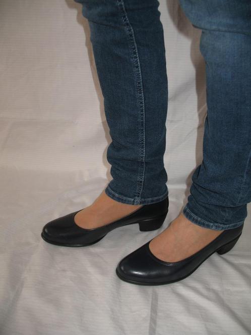 Ecco Leren Pumps* Touch 35* Blauw Maat 39 Niet op Gelopen, Kleding | Dames, Schoenen, Nieuw, Pumps, Blauw, Ophalen of Verzenden