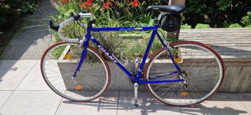 Giant Peleton 7200 racefiets - Framemaat 54cm beschikbaar voor biedingen