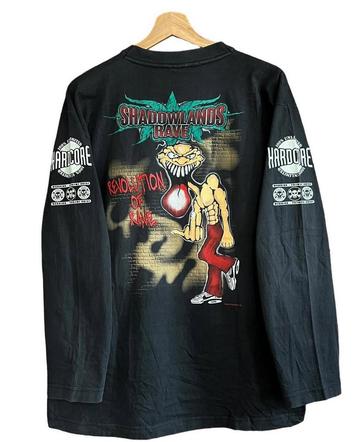 Shadowlands longsleeve beschikbaar voor biedingen
