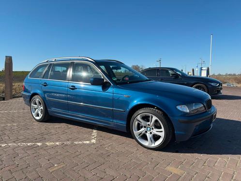 BMW 320i Executive Touring, Auto's, BMW, Particulier, Benzine, Stationwagon, Geïmporteerd, Blauw, Ophalen