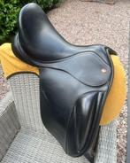 Kent & Masters S line dressuur 18 inch HDS, Dieren en Toebehoren, Paarden en Pony's | Zadels, Ophalen of Verzenden, Zo goed als nieuw