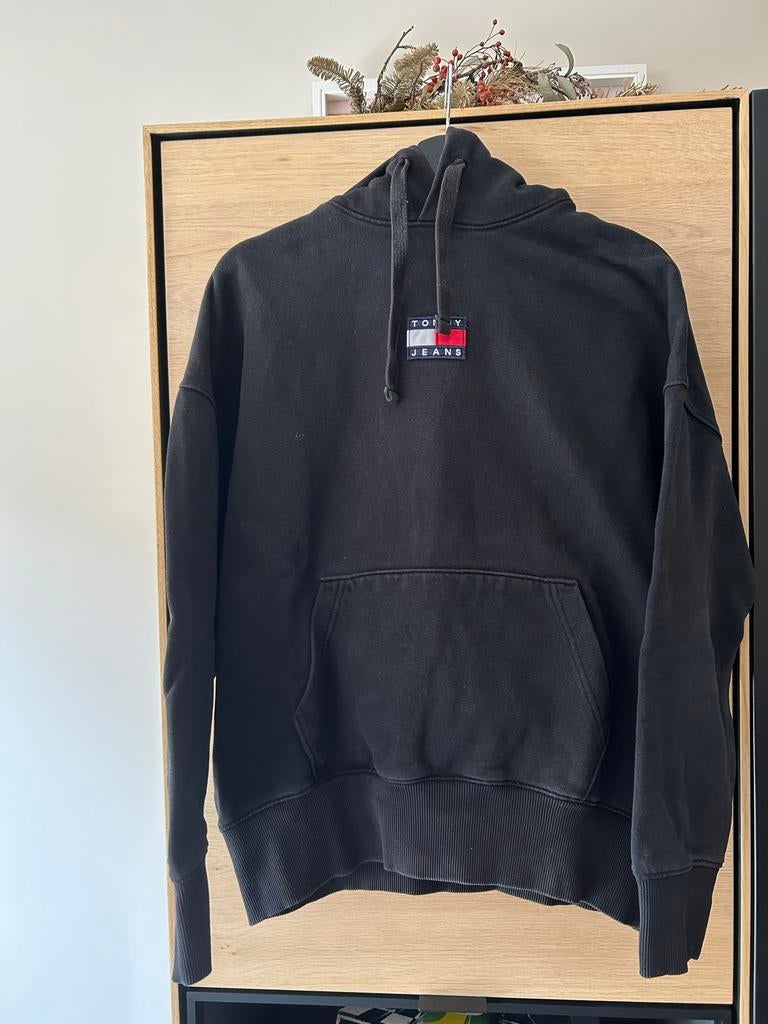 Zwarte hoodie van Tommy Hilfiger - Tommy Jeans, Ophalen of Verzenden, Zo goed als nieuw, Maat 46 (S) of kleiner, Zwart