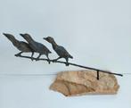 Bronzen Sculptuur Vogels op tak. Brons Beeld op natuursteen, Ophalen