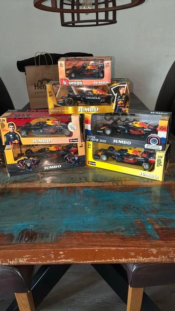 Burago Max Verstappen model auto’s beschikbaar voor biedingen