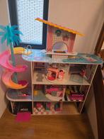 LOL poppenhuis met alle accessoires compleet, Kinderen en Baby's, Speelgoed | Poppenhuizen, Ophalen, Zo goed als nieuw