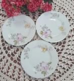 Set van 3 kleine brocante gebaksbordjes,pastel rozen,gemerkt, Antiek en Kunst, Curiosa en Brocante, Ophalen of Verzenden