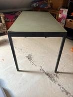 Ijzeren tafel, Ophalen, Overige materialen, Gebruikt, 75 cm of meer