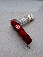 Victorinox Swissbit 1GB geen zakmes mes, Caravans en Kamperen, Kampeergereedschap, Ophalen of Verzenden, Zo goed als nieuw