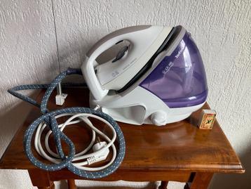 Tefal Express Compact GV7085 stoomstrijkijzer stoomgenerator beschikbaar voor biedingen