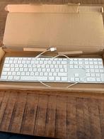 A1243 keyboard, Computers en Software, Toetsenborden, Ophalen of Verzenden, Zo goed als nieuw